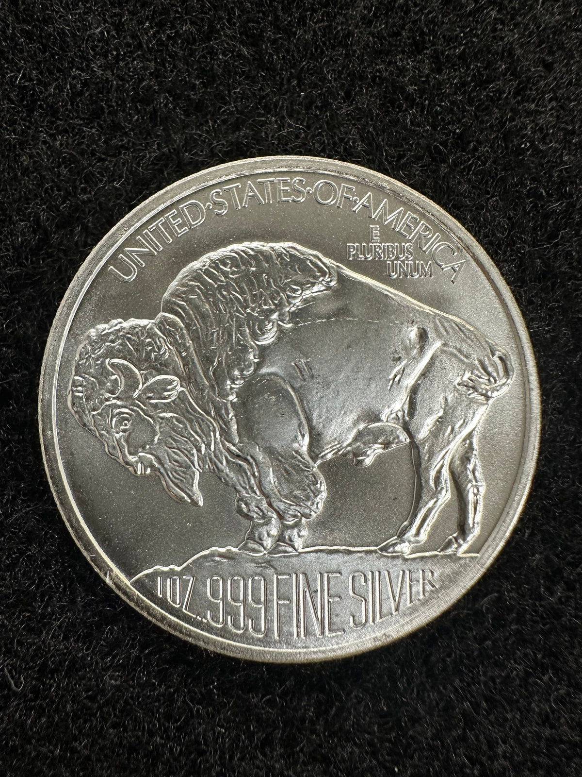 1oz Sunshine Mint Buffalo silver round – front